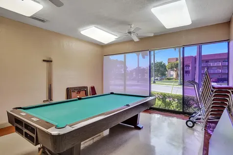 9821 Sunrise Lakes Boulevard Sunrise FL 33322