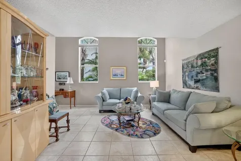 10638 NW 7th Street Pembroke Pines FL 33026