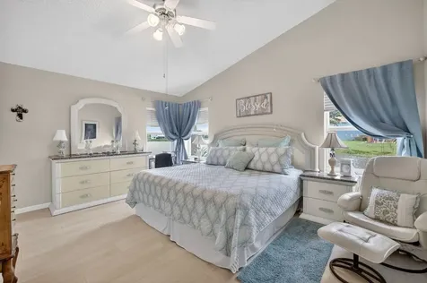 10638 NW 7th Street Pembroke Pines FL 33026