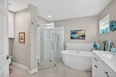10638 NW 7th Street Pembroke Pines FL 33026
