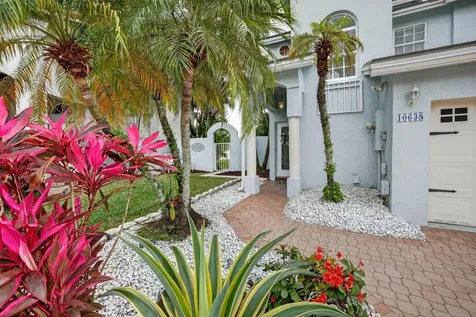10638 NW 7th Street Pembroke Pines FL 33026