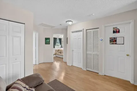 10638 NW 7th Street Pembroke Pines FL 33026