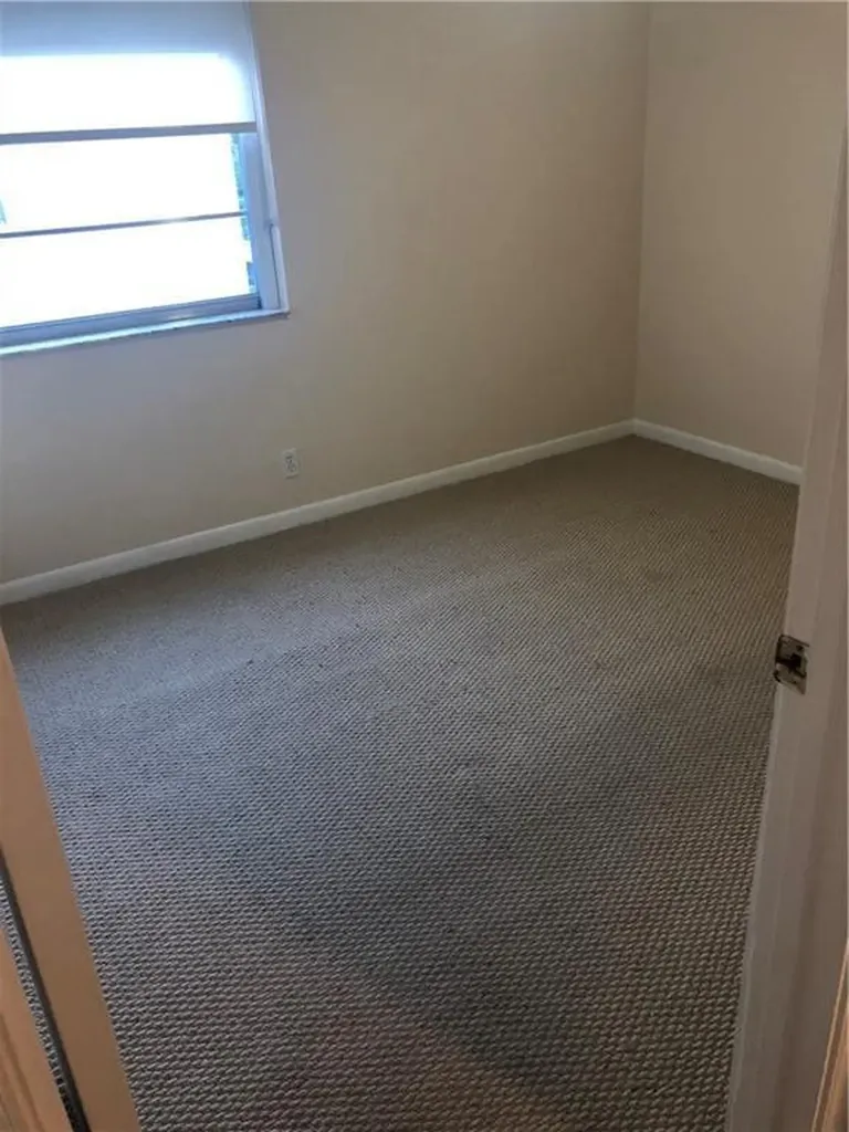 3554 University Drive Coral Springs FL 33065