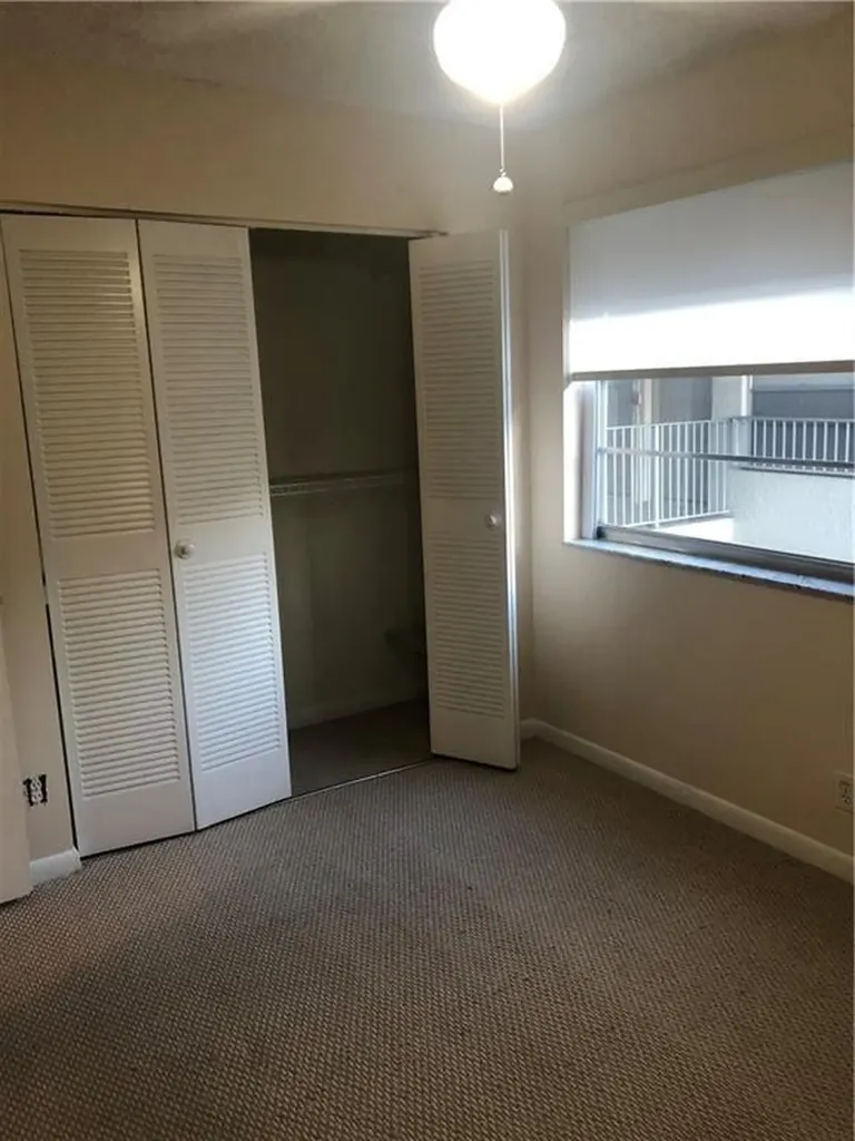 3554 University Drive Coral Springs FL 33065