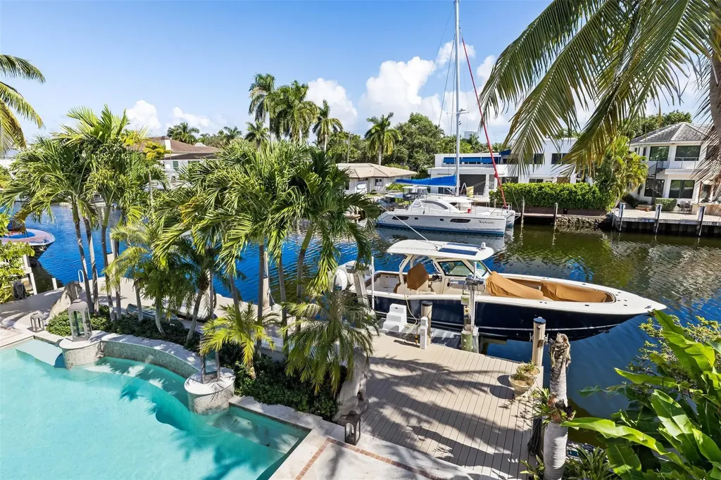 166 Royal Palm Drive Fort Lauderdale FL 33301