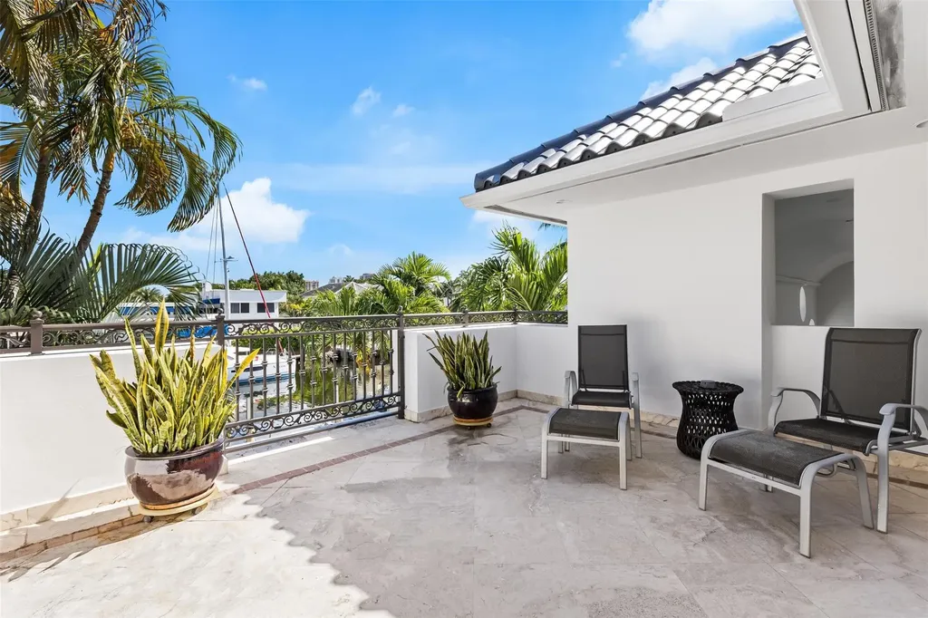 166 Royal Palm Drive Fort Lauderdale FL 33301