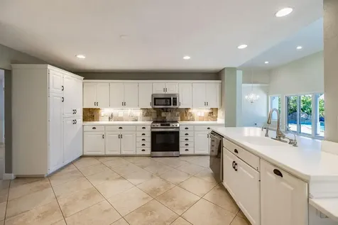 2432 NE 22nd Avenue Lighthouse Point FL 33064