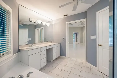 2432 NE 22nd Avenue Lighthouse Point FL 33064
