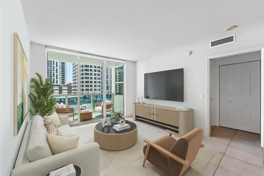 350 SE 2nd Street Fort Lauderdale FL 33301