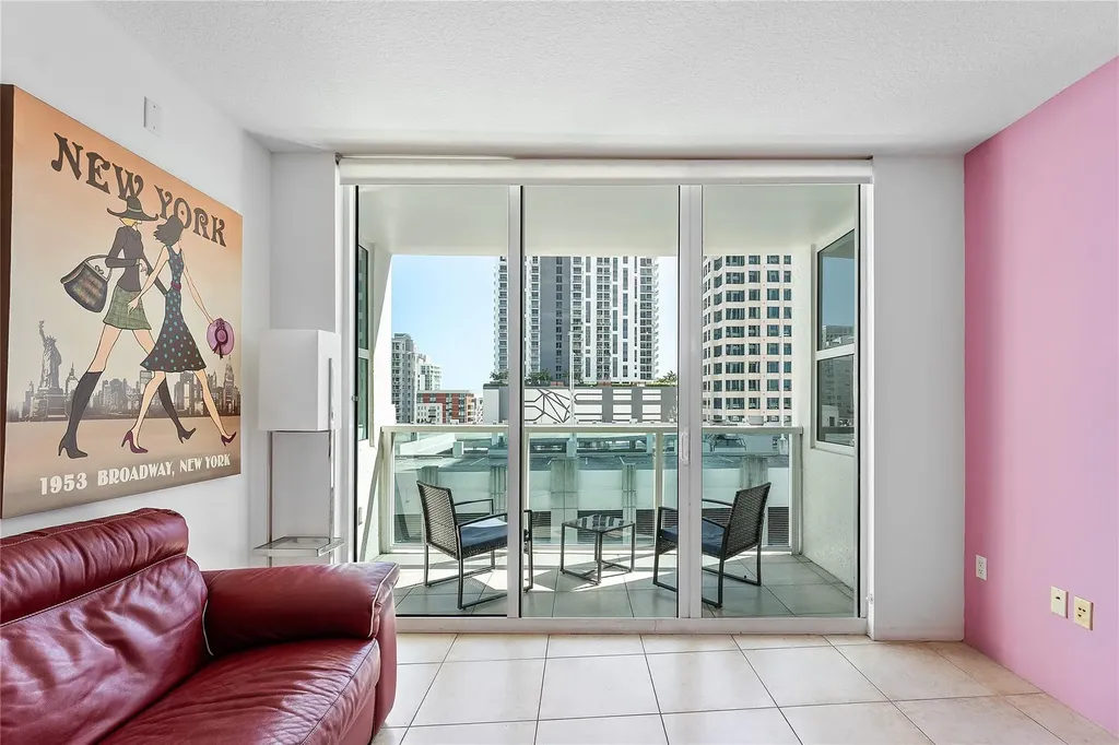 350 SE 2nd Street Fort Lauderdale FL 33301