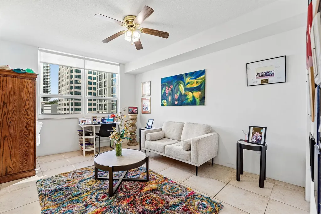 350 SE 2nd Street Fort Lauderdale FL 33301
