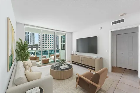 350 SE 2nd Street Fort Lauderdale FL 33301