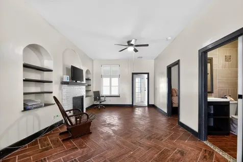 1934 Washington Street Hollywood FL 33020