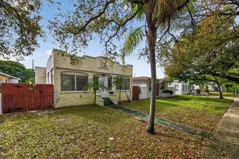 1934 Washington Street Hollywood FL 33020