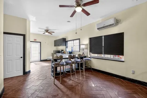 1934 Washington Street Hollywood FL 33020