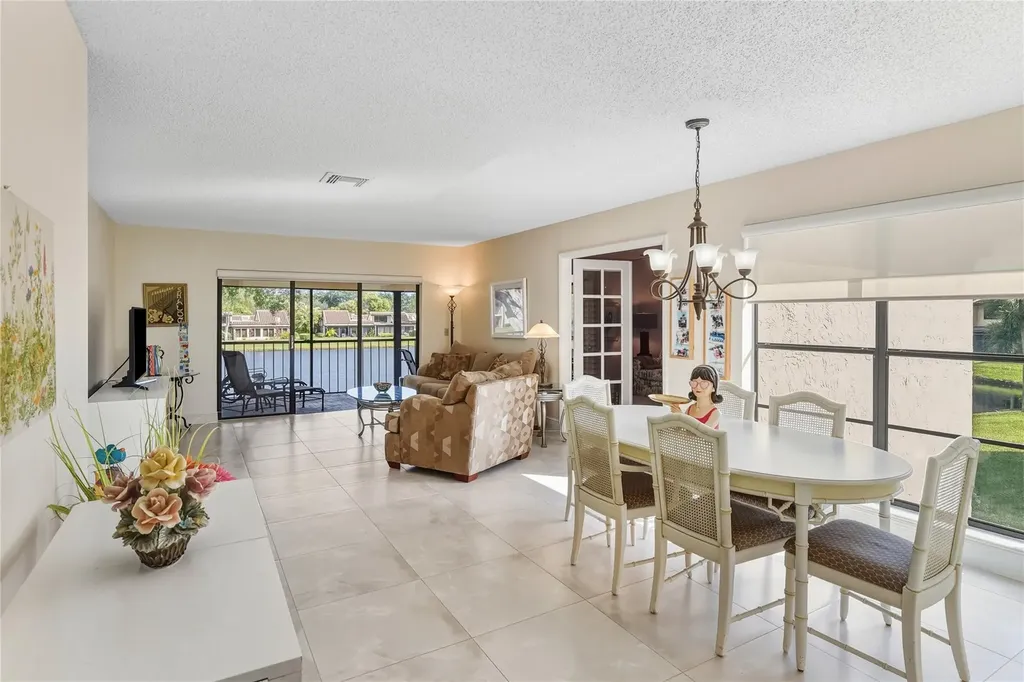 21827 Arriba Real Boca Raton FL 33433