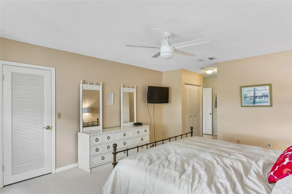 21827 Arriba Real Boca Raton FL 33433