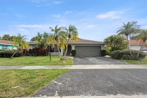 10344 Dorchester Drive Boca Raton FL 33428
