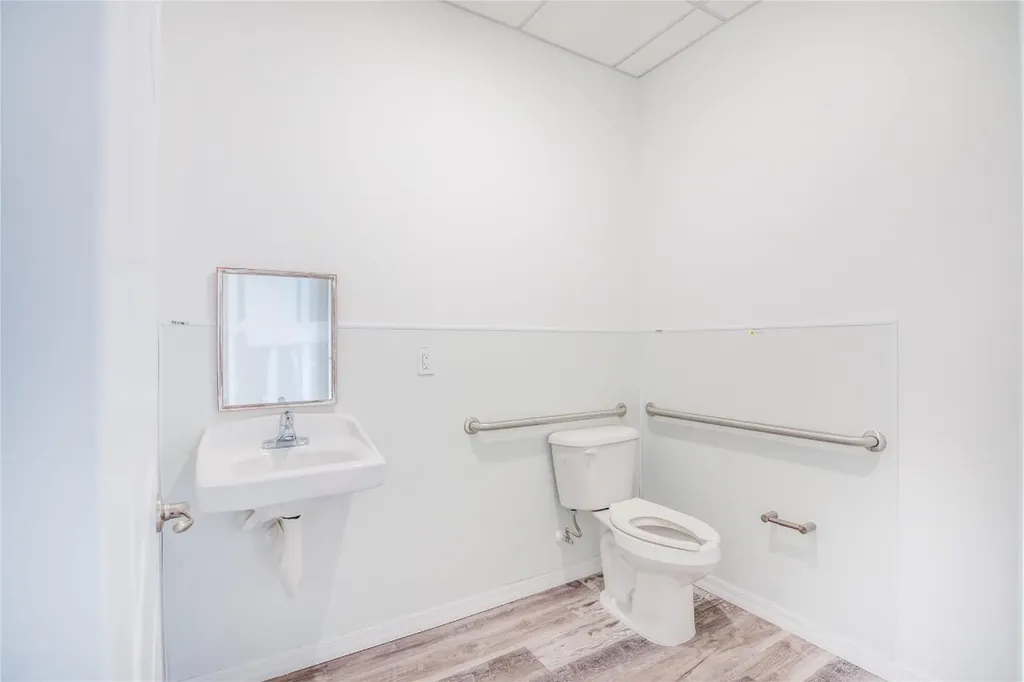 460 NW Peacock Boulevard Port St Lucie FL 34986