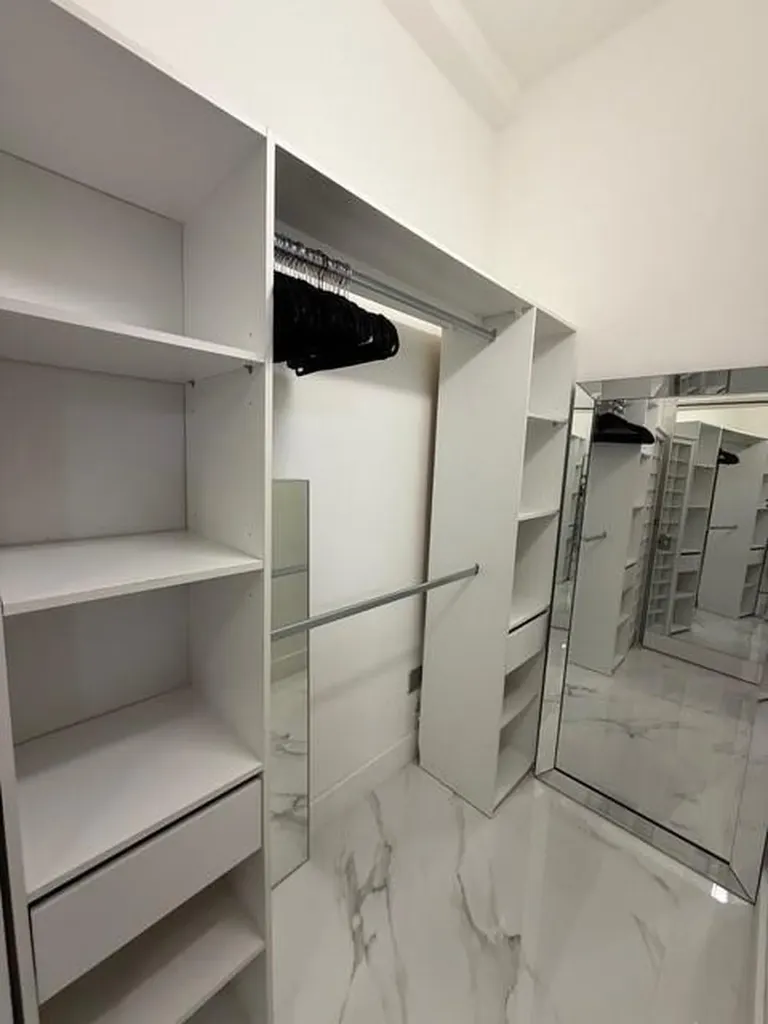 2421 Lake Pancoast Drive Miami Beach FL 33140