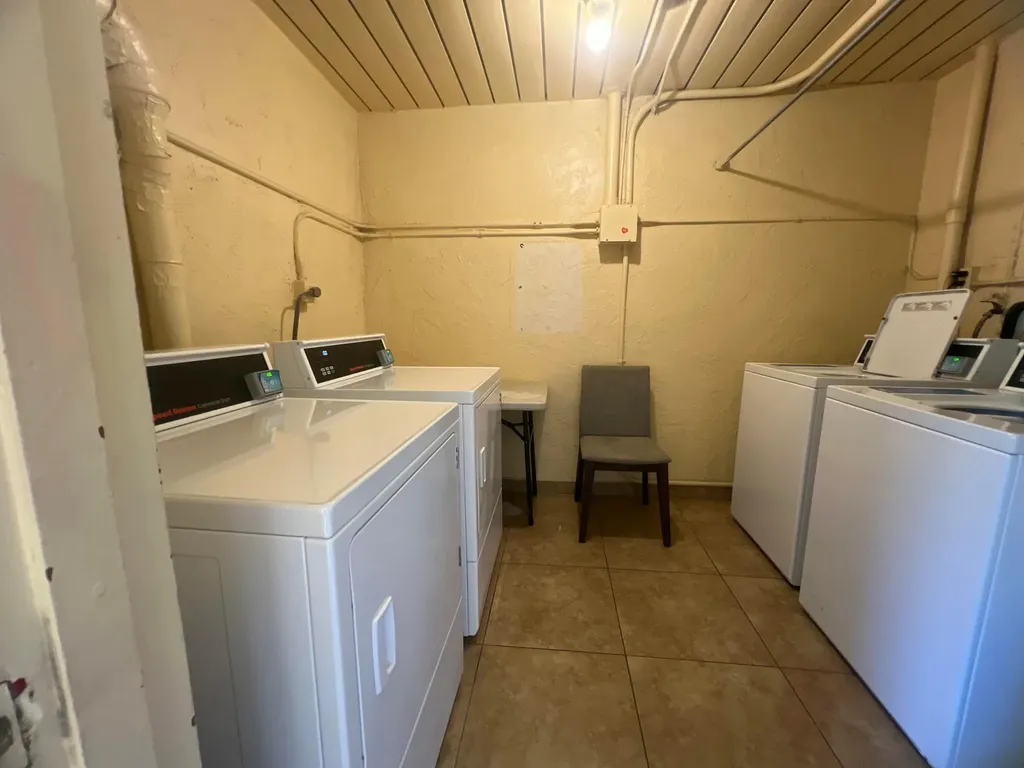 2615 NE 3rd Court Boynton Beach FL 33435