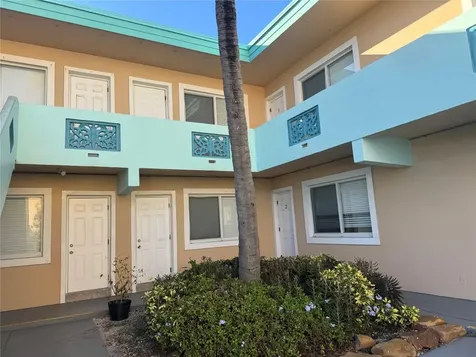 323 Monroe Street Hollywood FL 33019