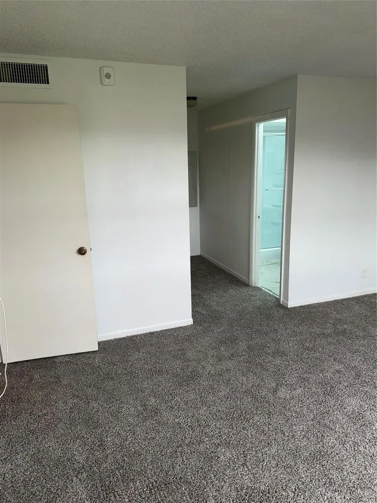 10145 Sunrise Lakes Sunrise FL 33322