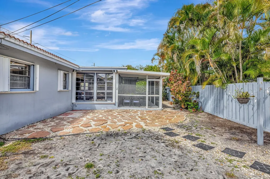 1228 SW 9th Avenue Fort Lauderdale FL 33315