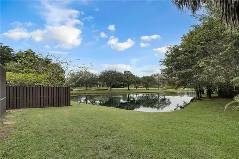 10481 NW 17th Street Plantation FL 33322