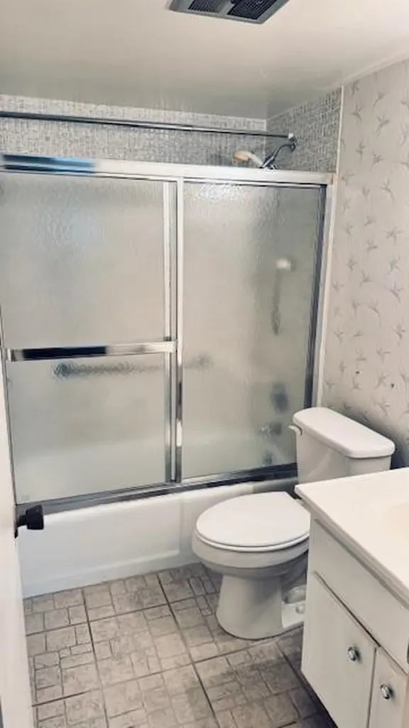 2601 NE 14th Street Causeway Pompano Beach FL 33062