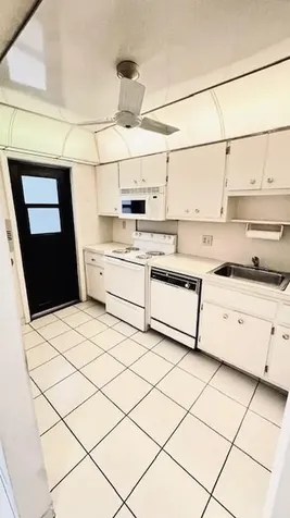 2601 NE 14th Street Causeway Pompano Beach FL 33062