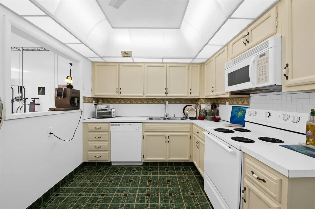 3850 Galt Ocean Drive Fort Lauderdale FL 33308