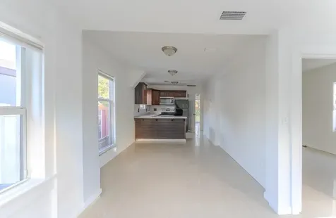 521 S 24th Avenue Hollywood FL 33020