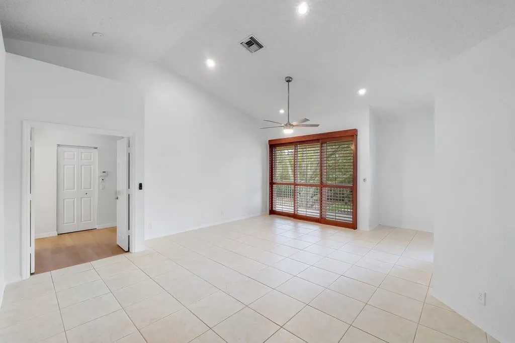 12342 NW 10th Drive Coral Springs FL 33071