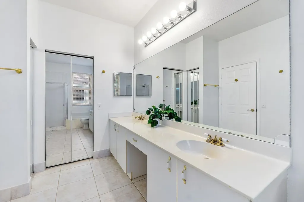12342 NW 10th Drive Coral Springs FL 33071
