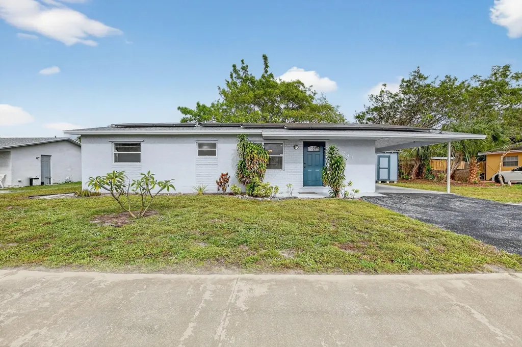 291 NW 7th Court Deerfield Beach FL 33441