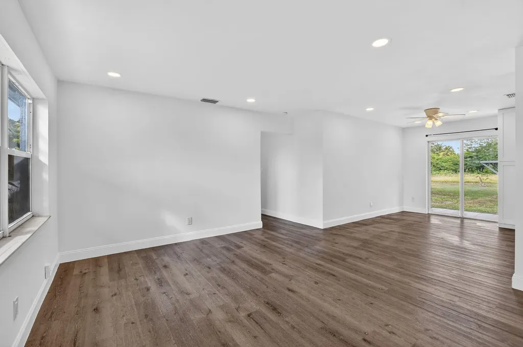 291 NW 7th Court Deerfield Beach FL 33441