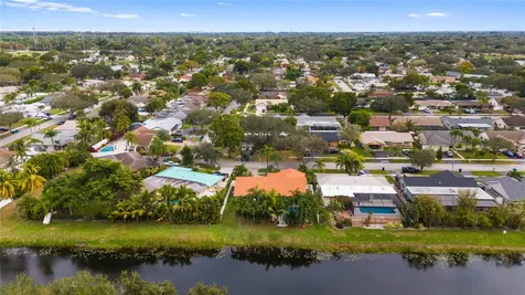 5207 SW 120th Avenue Cooper City FL 33330
