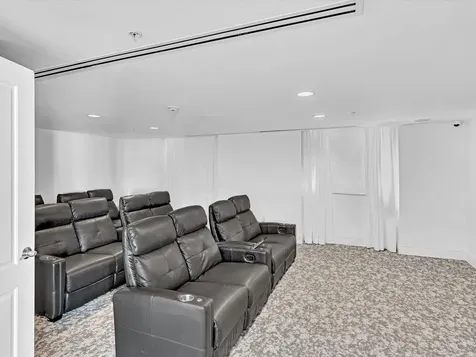 110 N Federal Highway Fort Lauderdale FL 33301