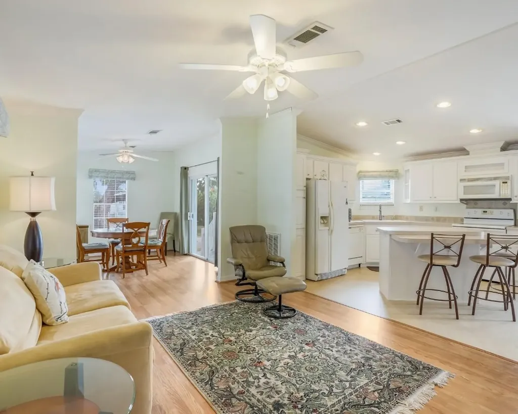 8531 SW 20th Court Davie FL 33324