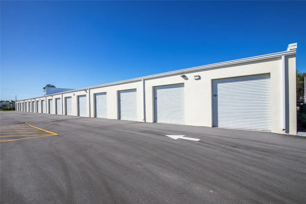 500 Port St Lucie FL 34986