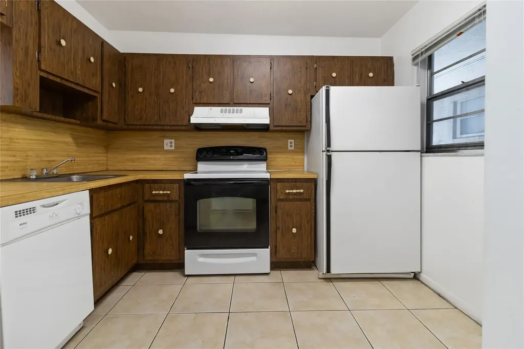 16750 NE 10th Avenue North Miami Beach FL 33162