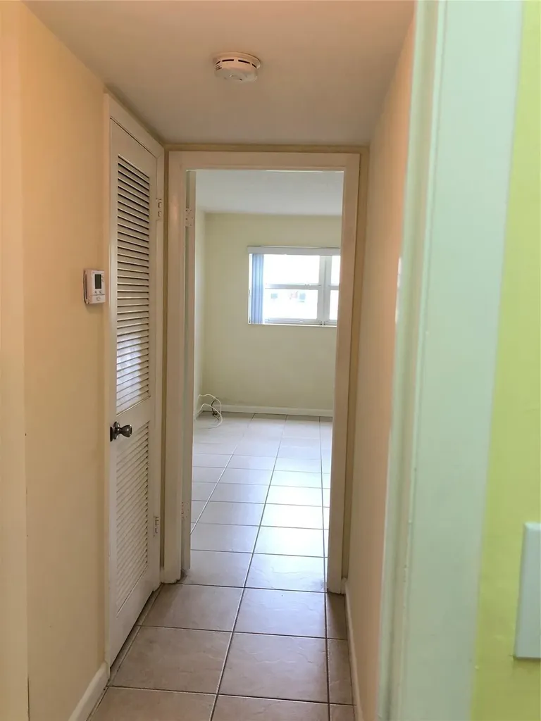 8590 Sunrise Lakes Boulevard Sunrise FL 33322