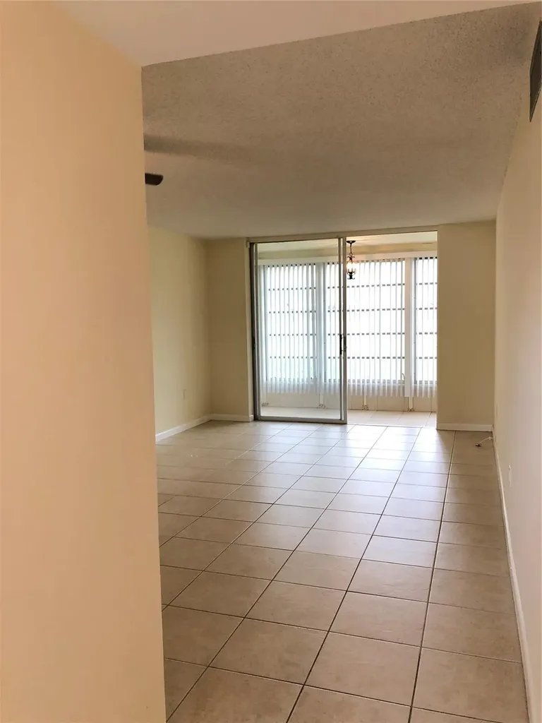 8590 Sunrise Lakes Boulevard Sunrise FL 33322