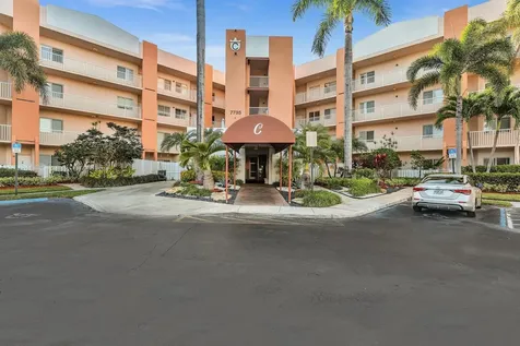 7735 Yardley Drive Tamarac FL 33321