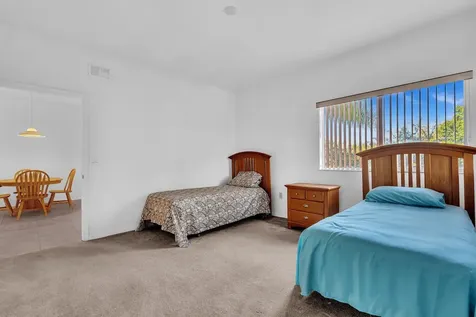 7735 Yardley Drive Tamarac FL 33321