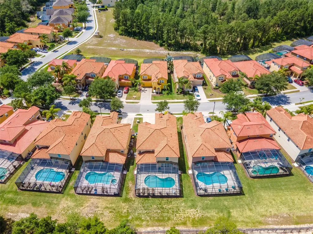 446 Orange Cosmos Boulevard Davenport FL 33837