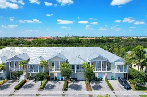 10821 NW 76th Lane Doral FL 33178