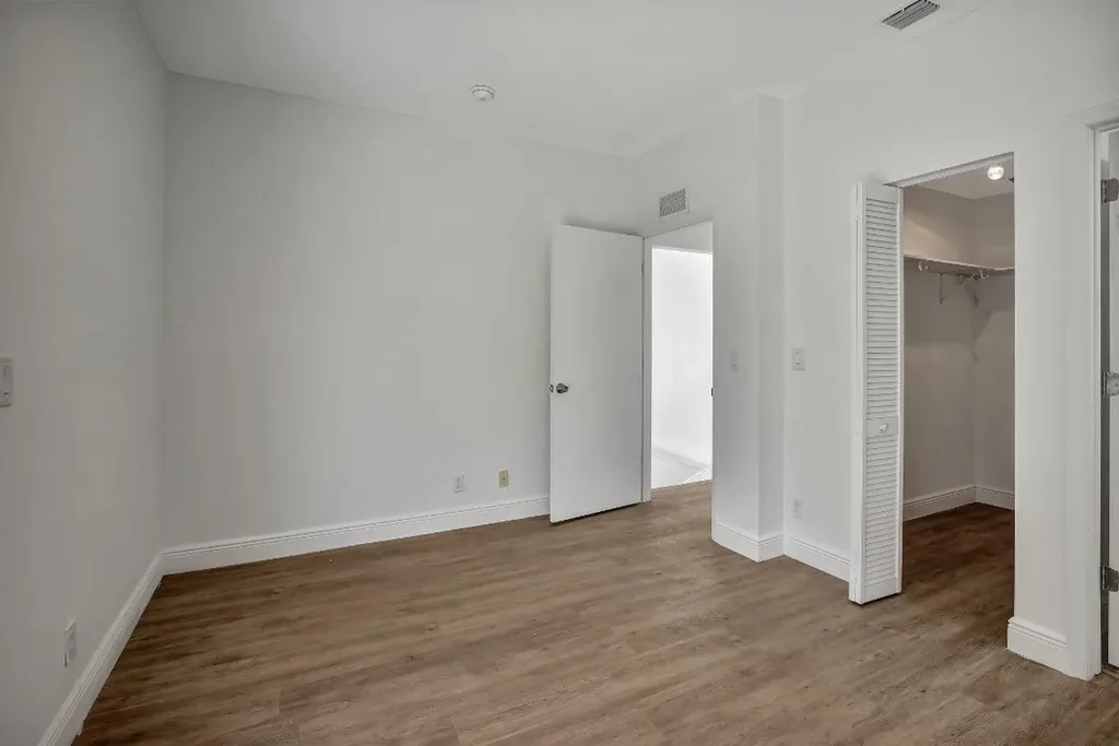1104 S 20th Avenue Hollywood FL 33020