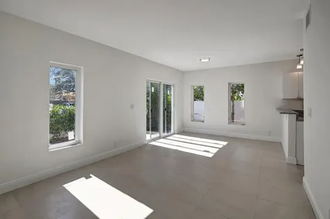 1104 S 20th Avenue Hollywood FL 33020